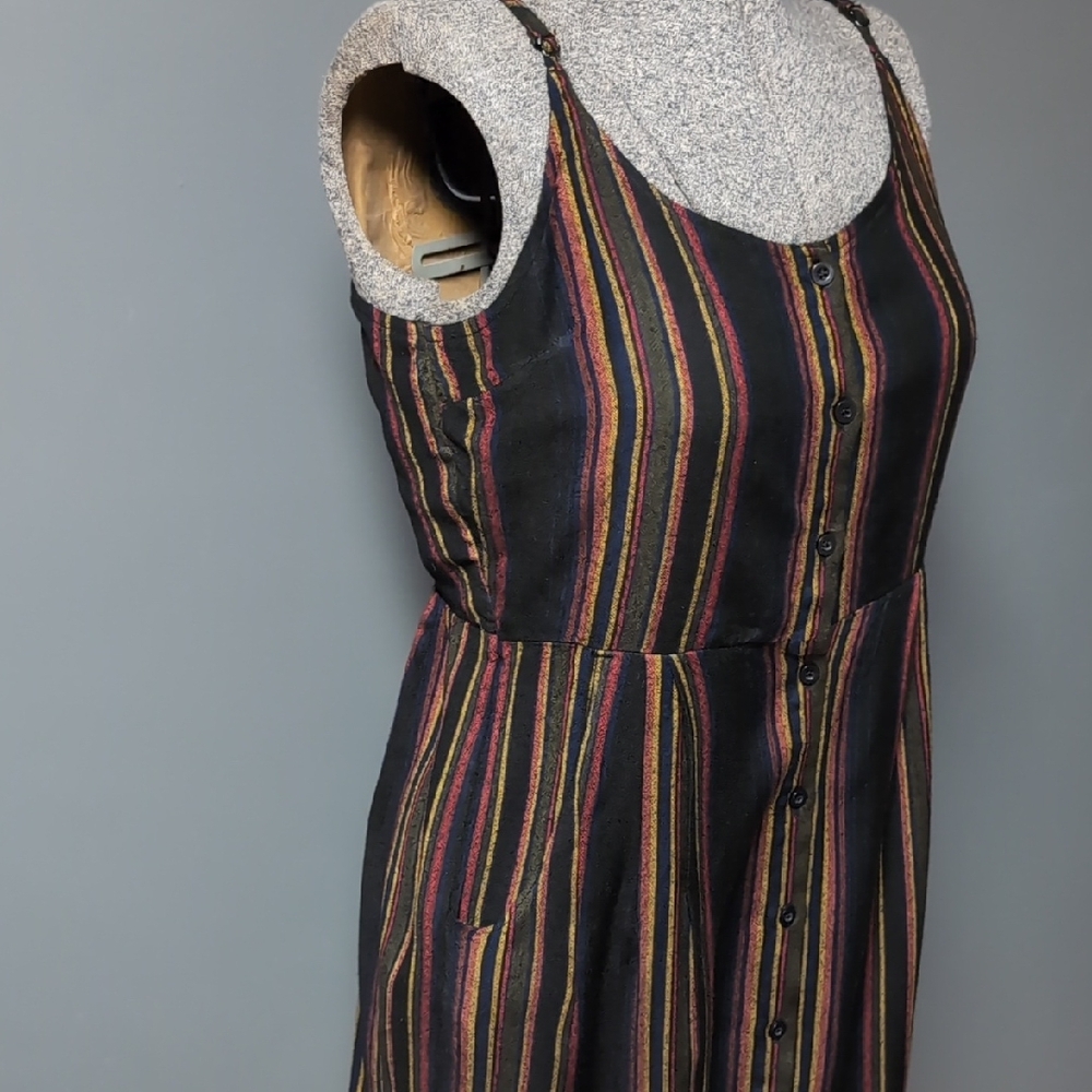 🎉Host Pick🎊Women's Striped Button-Down Dress - Picture 6 of 13
